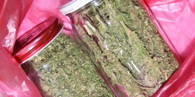 Kavanozlarda Uyuşturucu Madde Ele Geçirildi