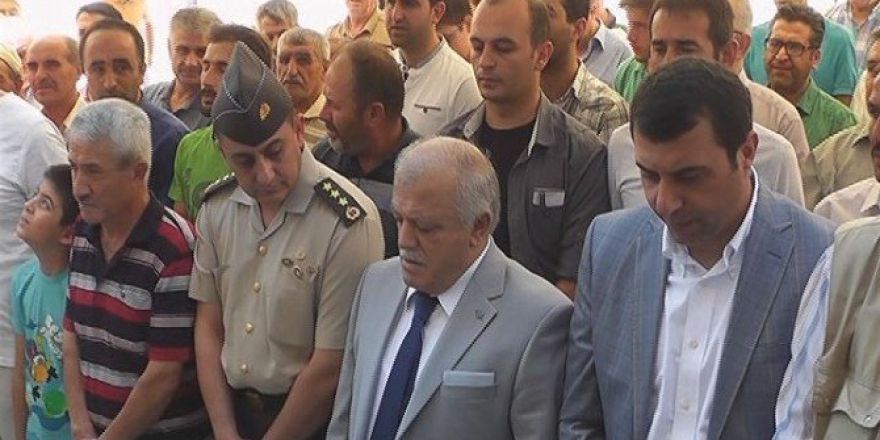 Demokrasi Şehitleri İçin Gıyabi Cenaze Namazı Kılındı