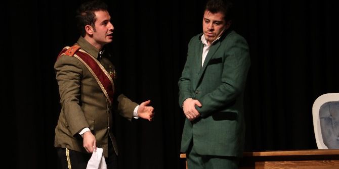 Ebb Şehir Tiyatrosu ‘Çehov Bahçesi’ Adlı Oyunu Sahneledi