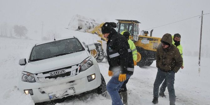 Balıkesir’de 240 Köy Yolu Ulaşıma Kapandı