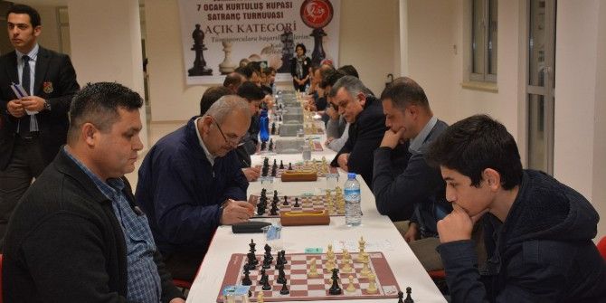 Kurtuluş Kupası Satranç Turnuvası Başladı