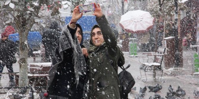 Edirne’de Kar Etkisini Arttırdı