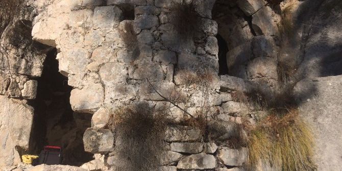 Demre’de Kaçak Kazı Yapmaya Çalışan 5 Kişi Yakalandı