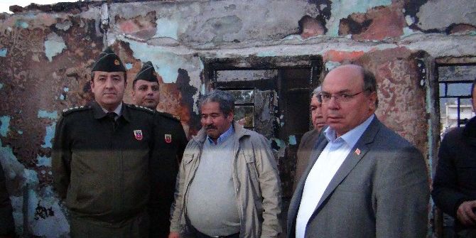 Vali Çiçek Evi Yanan Şehit Ailesini Ziyaret Etti