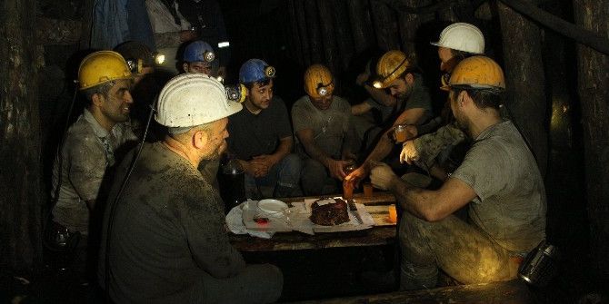 Yeni Yıla Yerin 300 Metre Altında Girdiler