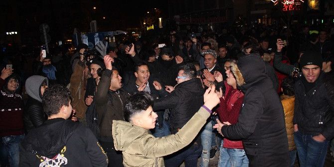 Eskişehirliler Ve Suriyelilerin Yeni Yıl Coşkusu