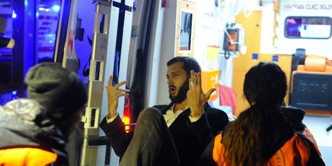 Ünlü Gece Kulübünde Yaralananlar Hastanelere Kaldırılmaya Devam Ediyor