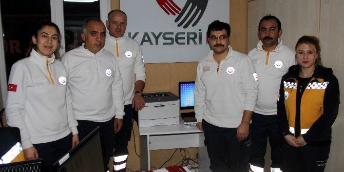 Herkes Eğlenirken Onlar Çalıştı