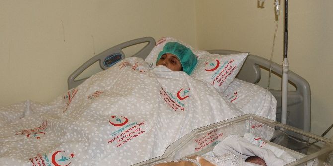 Yeni Yılın İlk İkizleri Ağrı’da