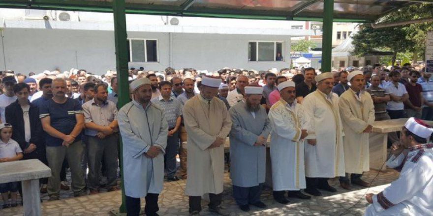 Fatsa’da Demokrasi Şehitleri İçin Gıyabi Cenaze Namazı Kılındı