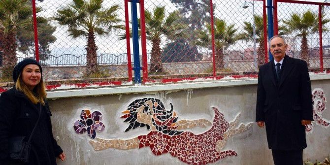 İncirliova’da Duvarlar Sanatla Süsleniyor