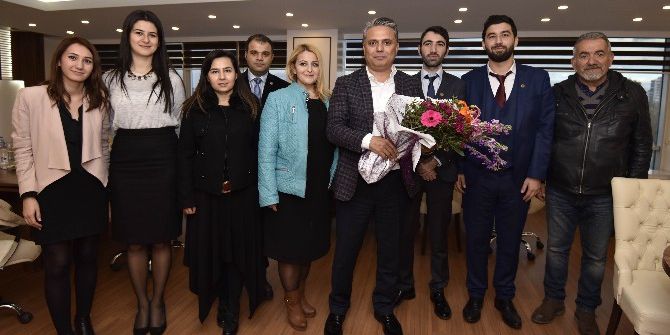 Başkan Uysal, Hayvan Hakları Komisyonuyla Bir Araya Geldi