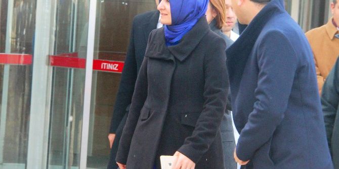 Bakan Kaya Gece Kulübü Saldırısında Yaralananları Ziyaret Etti