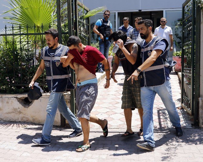 İş Yeri Fareleri Yakayı Ele Verdi