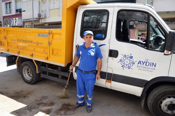 Büyükşehir Çalışanından Örnek Davranış