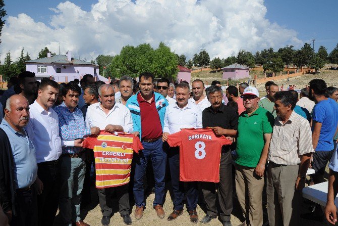 Torosların Zirvesinde Futbol Şöleni