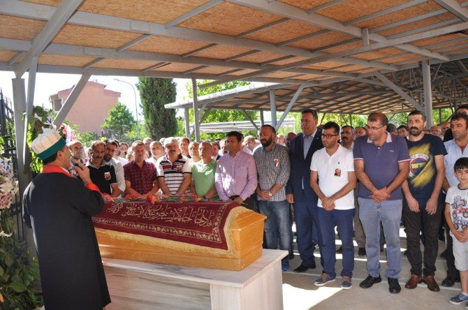 Kartal Belediyesi Personeli Hıdır Doğan Son Yolculuğuna Uğurlandı