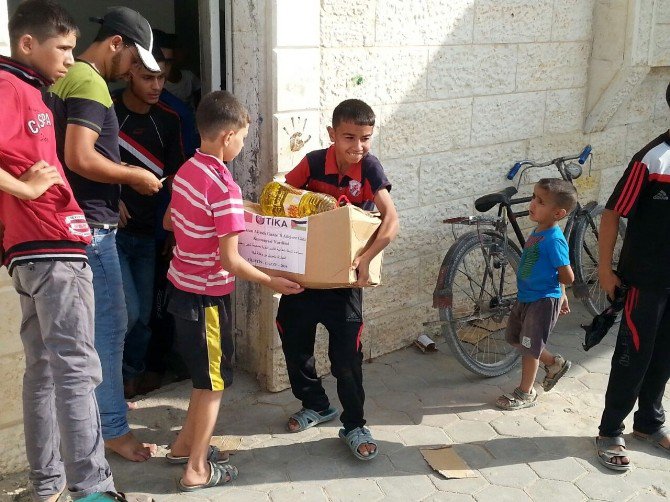 Tika’dan Batı Şeria Ve Gazze’ye Gıda Yardımı