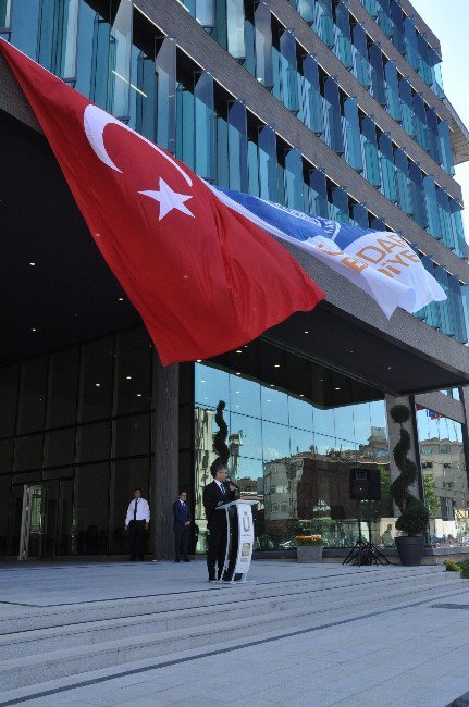 Üsküdar Belediyesi Yeni Hizmet Binası Hizmete Açıldı