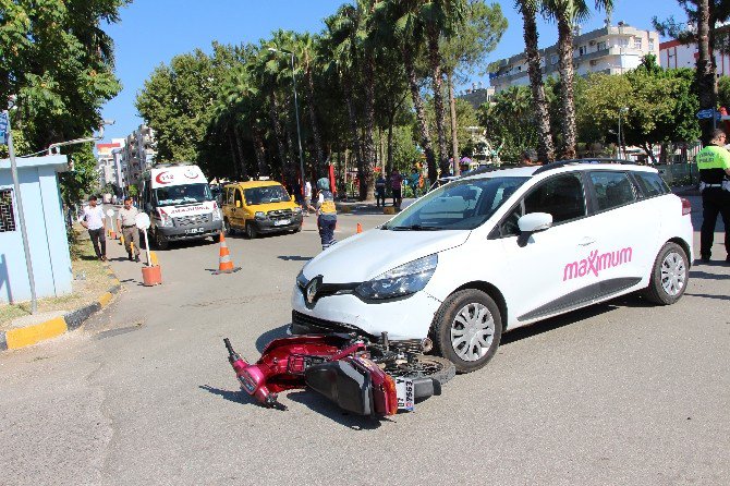 Antalya’da Trafik Kazası: 1 Yaralı