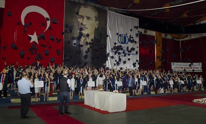 Esogü Eğitim Fakültesi 2016 Mezunlarını Verdi