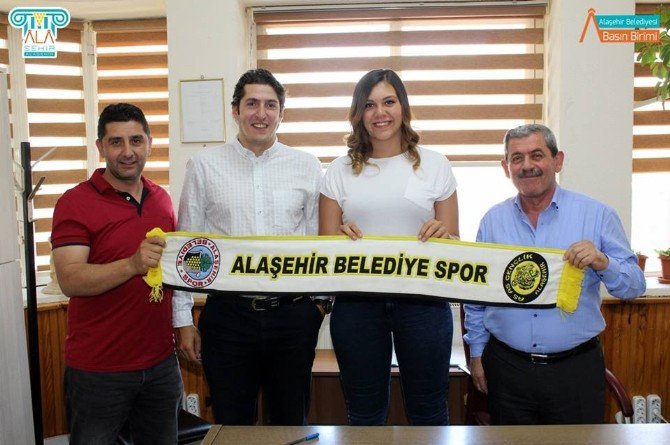 Sarı Melekler Transfer Atağına Geçti