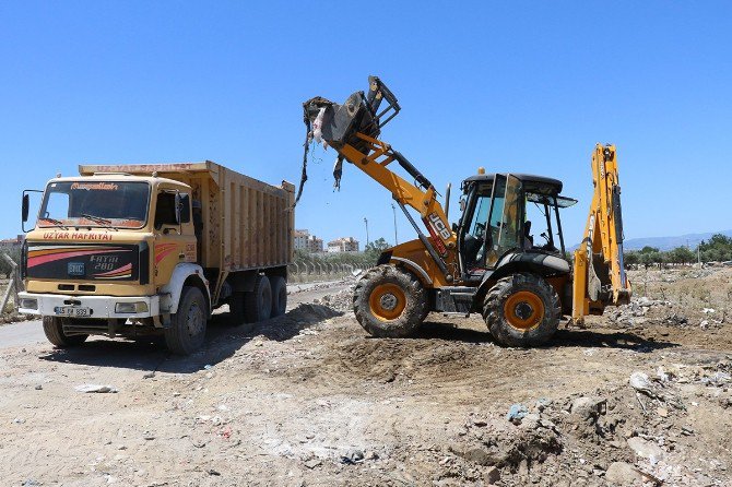 Molozlar Temizleniyor Görüntü Kirliliği Sona Eriyor