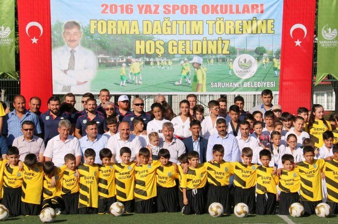 Saruhanlı’da Bin Öğrencilik Yaz Spor Okulu Açıldı