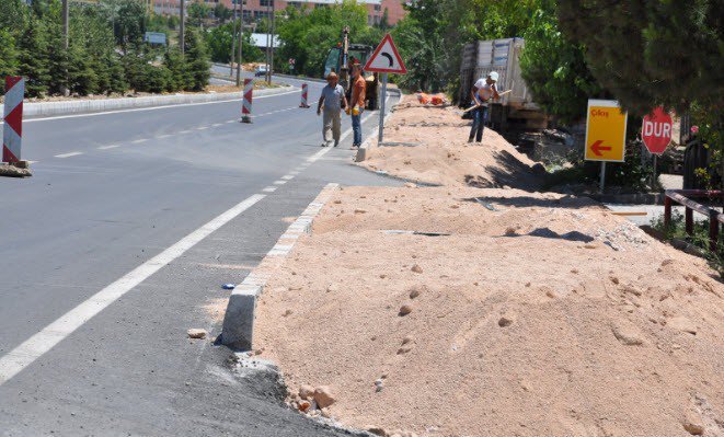 Simav’da Yol Ve Kaldırım Yenileme Çalışmaları