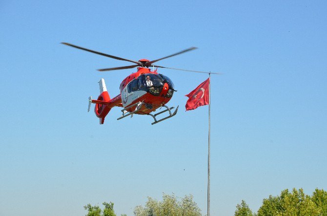 2 Günlük Bebeğin İmdadına Hava Ambulansı Yetişti