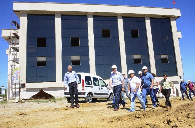 Sinop Üniversitesi İlahiyat Fakültesi İnşaatında Sona Gelindi