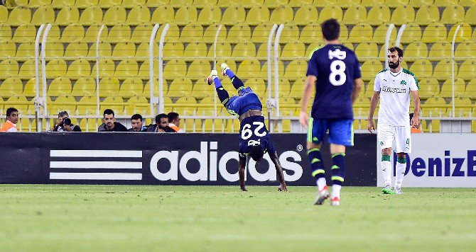 Fenerbahçe Hazırlık Maçında Panathinaikos’u 2-1 Mağlup Etti.