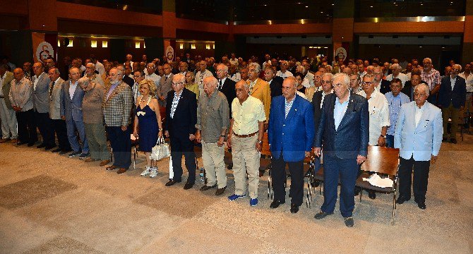 Galatasaray’da Divan Kurulu Toplantısı Başladı