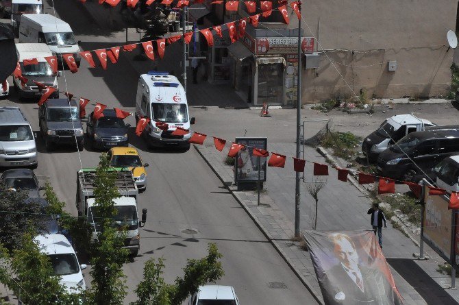 Kars’ta Ambulans Ve İtfaiyeye Yol Yok!