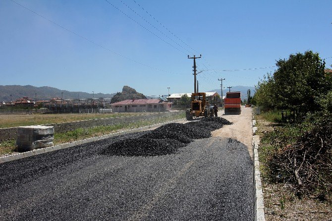 Osmancık Şehir Stadyumu Yoluna Sıcak Asfalt