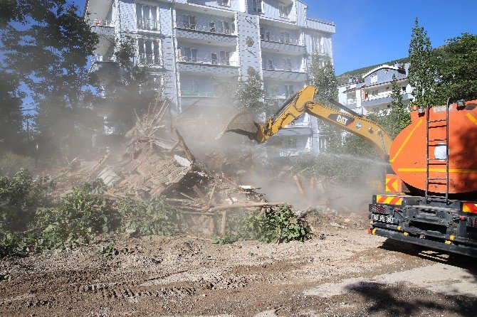 15 Yıl Süren Yol Sorunu Çözüldü