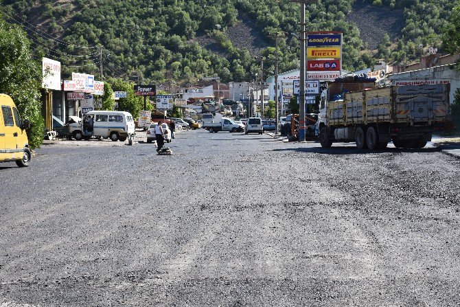 Sanayi Sitesindeki Asfalt Çalışmaları Son Aşamaya Geldi