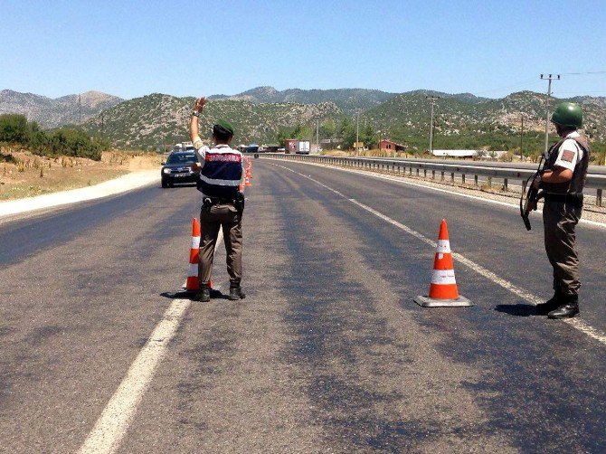 Antalya’da Bayramda Huzuru Jandarma Sağladı