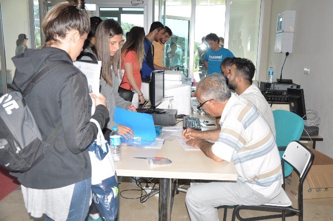 Spor Bilimleri Fakültesine Milli Sporculardan Rekor Başvuru