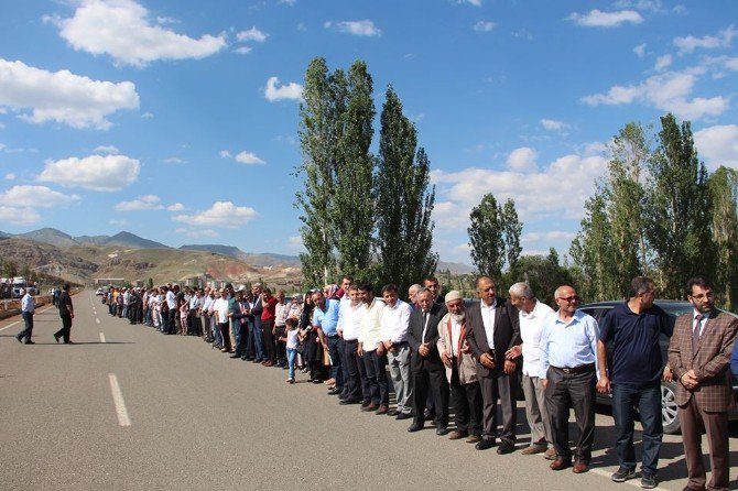 İçişleri Bakanı Ala:"türkiye Sınırları İçerisinde Milletin Verdiği Yetkiyi Kimse Milletin Aleyhine Kullanamaz"