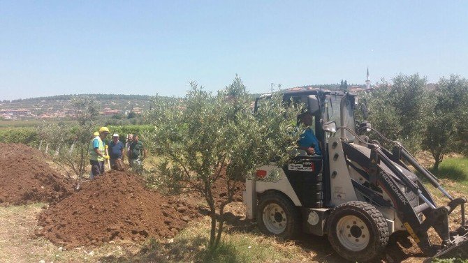 Kemiklidere Kanalizasyona Kavuşuyor