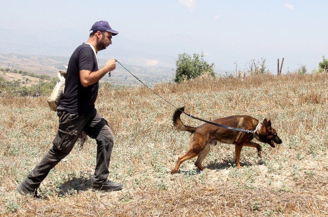 4 Gündür Kaybolan Oğlunu Arıyor