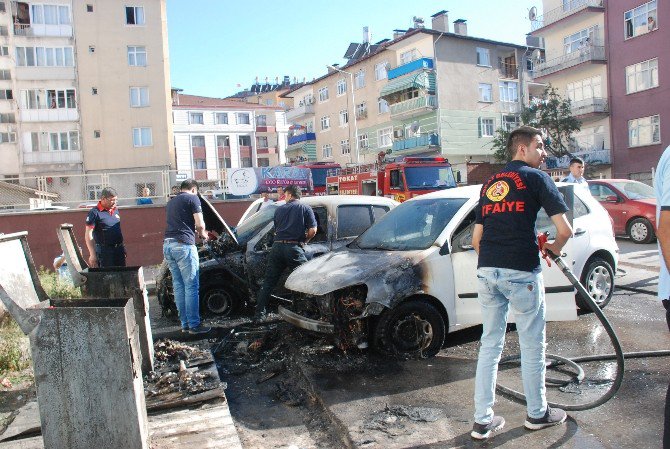 Tokat’ta 3 Otomobil Yanarak Kullanılmaz Hale Geldi