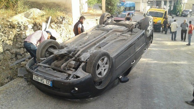 Adıyaman’da Otomobil Takla Attı: 5 Yaralı