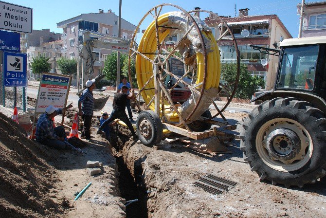 Bayramiç’te Doğalgaz Hat Çekme Çalışmaları