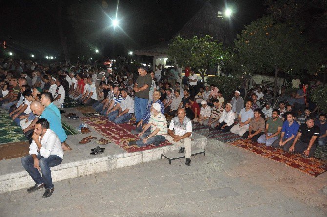 Aydın’da Sabah Namazında Camiler Doldu Taştı