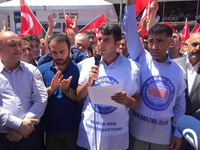 Bitlis’te Darbe Girişimi Protestosu