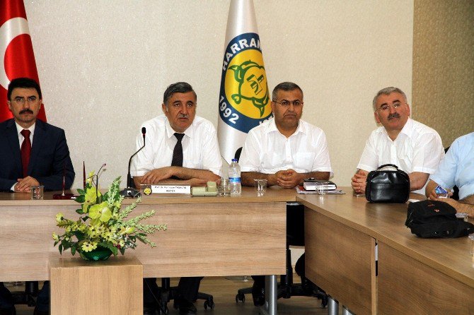 Harran Üniversitesi’nden Darbe Girişimine Tepki