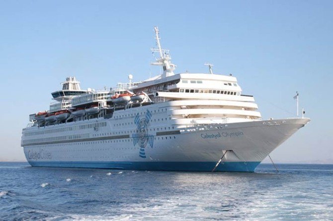 Turist Gemileri Rota Değiştirdi