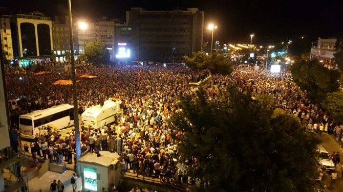 Samsun, Darbe Girişimine Karşı Ayakta